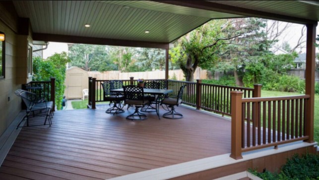 Decks Unlimited LLC photo